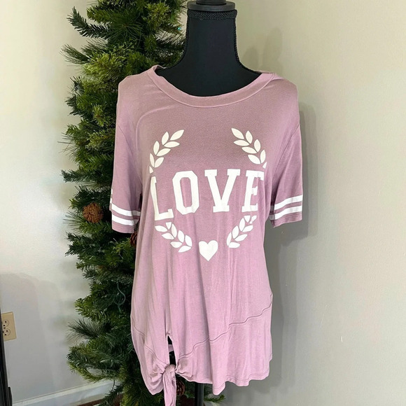 No Boundaries Tops - NO BOUNDARIES XL (15-17) Pink “Love” in laurels T-shirt with side tie knot